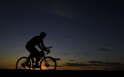Cycling v/s Running : Benefits of both Exercises. cycling